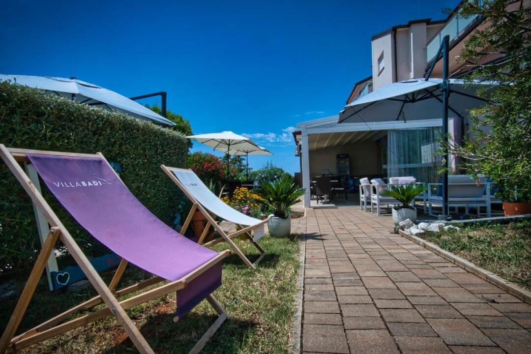 Villa Badi Lovrečica Eksteriør billede
