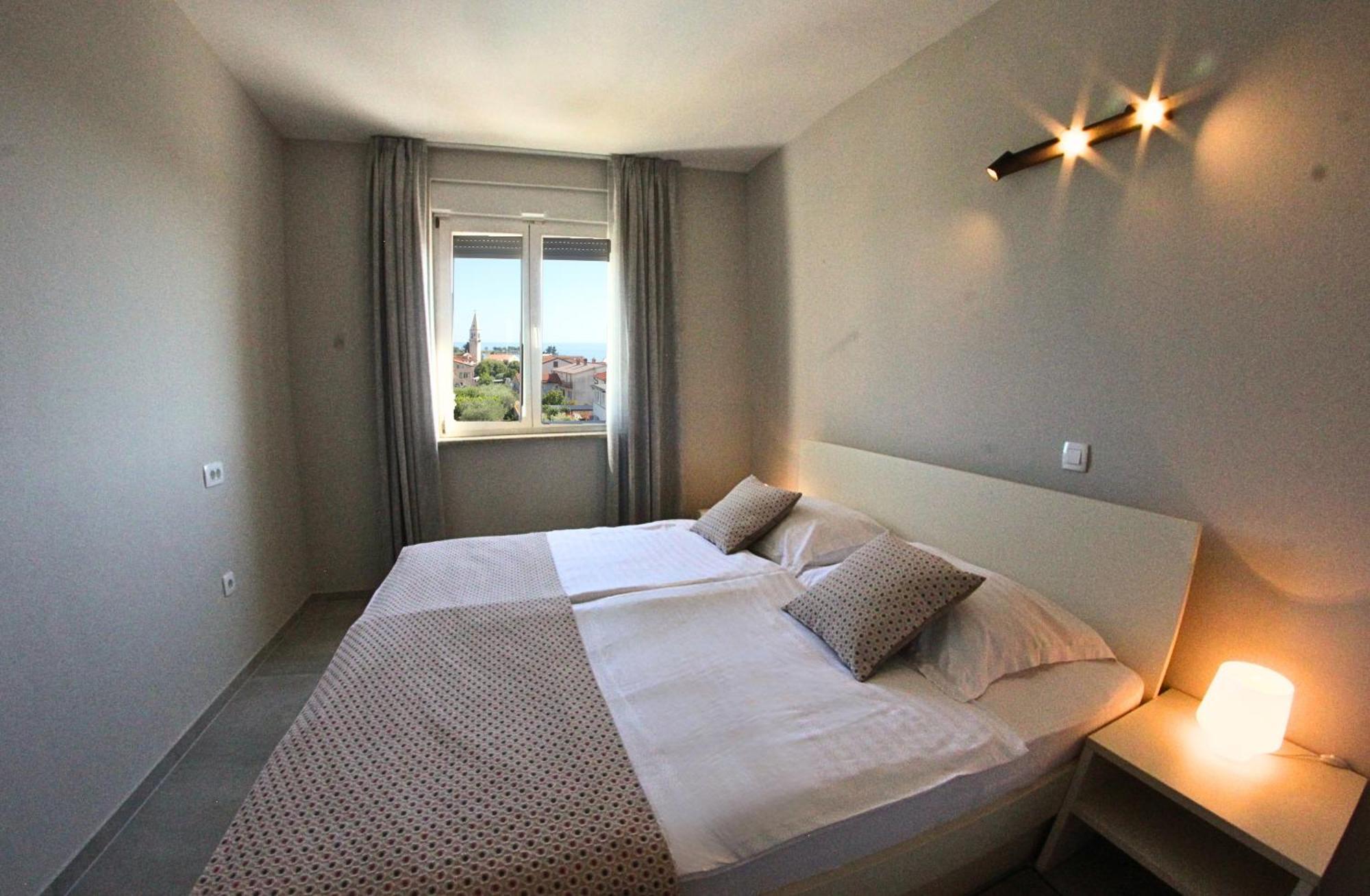 Villa Badi Lovrečica Eksteriør billede