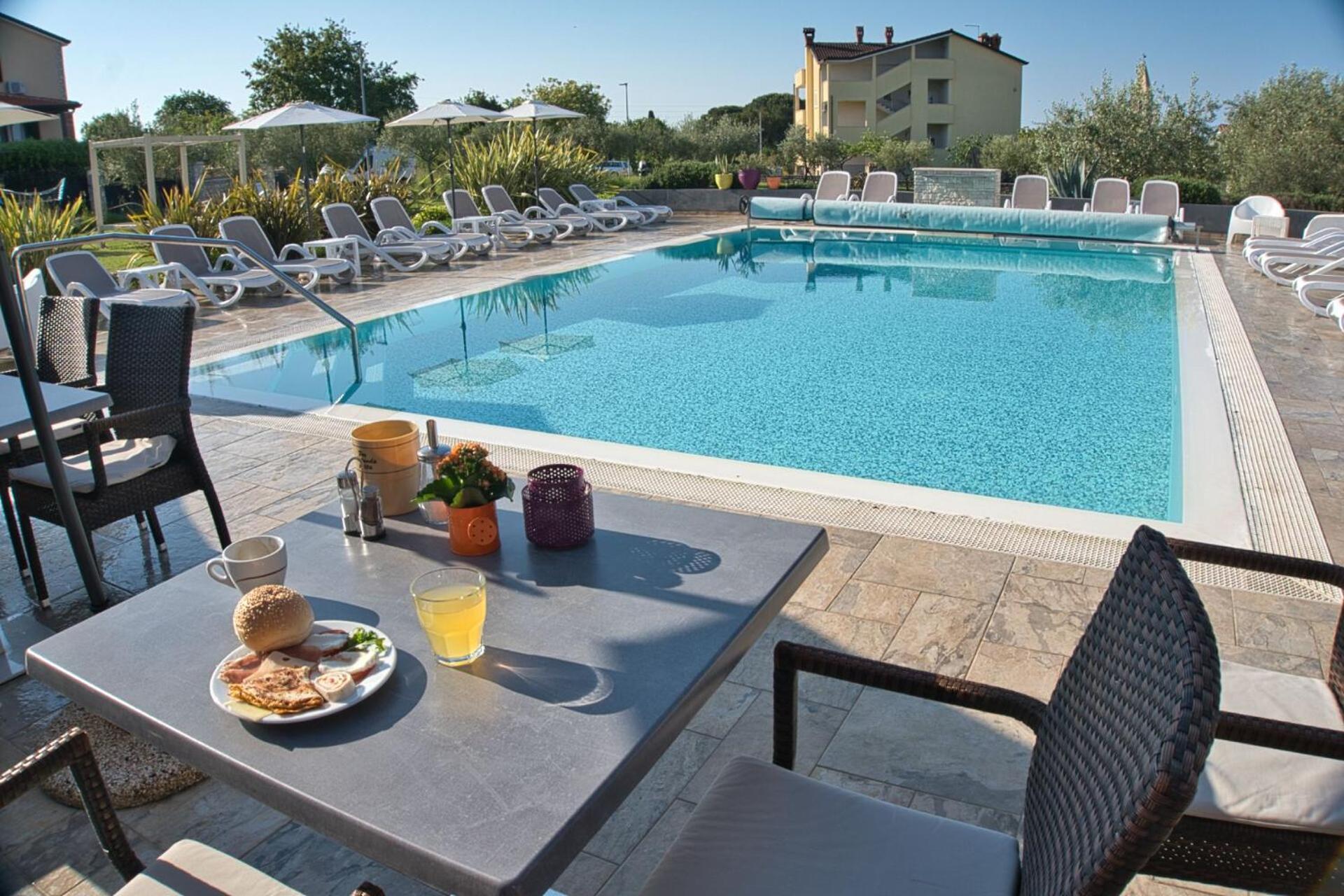 Villa Badi Lovrečica Eksteriør billede